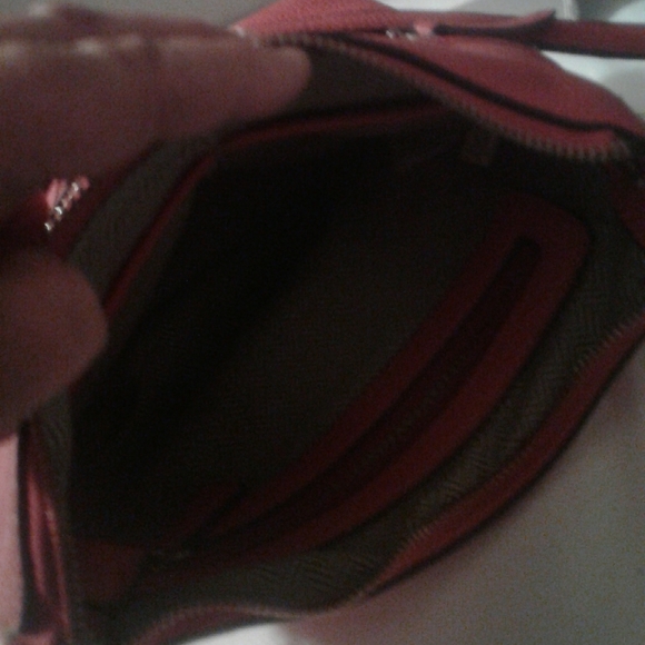 Faux leather crossbody - Picture 3 of 3